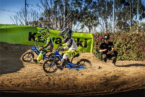 2027 Kawasaki ELKTRODE 16 BLUE — photo 6